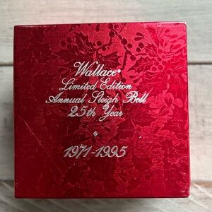 Wallace Silversmiths 25th Anniversary 1995 Annual Silver Christmas Bell